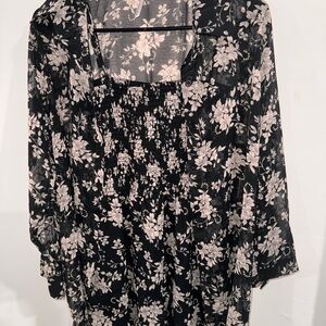 Floral Black and White Women's Top